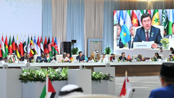 Фотография к новости: Президент тапсырмасы: Мәжіліс төрағасы Араб-Ислам саммитіне қатысты