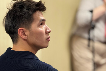 Фотография к новости: Жанабылов сотта судьяның сұрағына жауап бере алмады