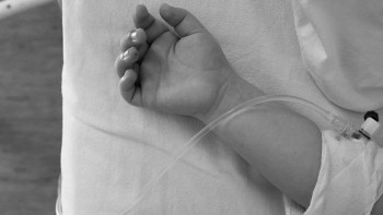 Фотография к новости: "Қонақ күтіп жүріп, баласынан айрылды": Дәрігер аналарға кеңес айтты