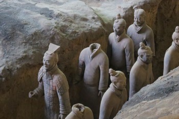 Фотография к новости: Әлемнің сегізінші кереметі. Терракота сарбаздарының қандай құпиясы бар?