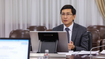 Фотография к новости: “ЖИ дос та, психолог та емес”: Аймағамбетов білім саласына қажет өзгеріс туралы айтты