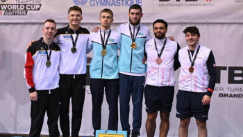 Фотография к новости: Қазақстан командасы батуттық гимнастикадан әлем кубогы кезеңінде чемпион атанды