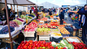 Фотография к новости: Астанада ауыл шаруашылығы жәрмеңкесі өтіп жатыр