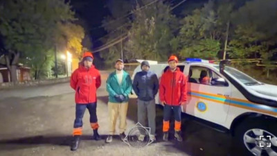 Алматы тауларында екі үндістандық студент құтқарылды