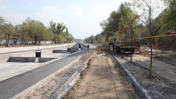 Фотография к новости: Үлкен Алматы өзенінің арнасы жаңартылып жатыр