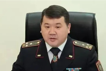 Фотография к новости: Бұрынғы бас көлік прокуроры Дүйсенов Германияда ұсталды