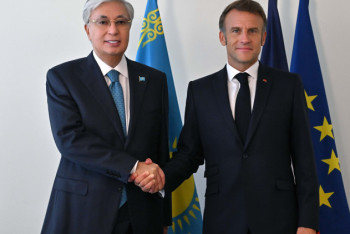 Фотография к новости: Президент: Франция – еліміздің Еуропа Одағындағы басты әрі сенімді серіктесі