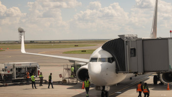 Фотография к новости: Жүздеген жолаушысы бар екі ұшақ соқтығысты