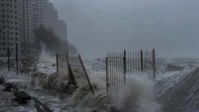 "Рагаса" тайфуны Қытайға жетті: 2 млн адам эвакуацияланды