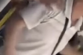 Фотография к новости: "Әкесіндей адамды тепкіледі": Автобустағы төбелестің видеосы тарады