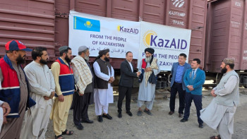 Фотография к новости: Қазақстан Ауғанстанға 26 вагон гуманитарлық көмек жіберді