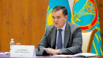 Фотография к новости: Астана әкімі қаладағы көлік кептелісін ЖИ көмегімен реттейтінін айтты