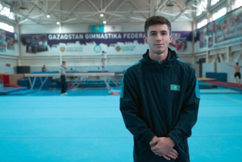 Фотография к новости: Қазақстандық гимнаст Венгрияда алтын медаль иеленді