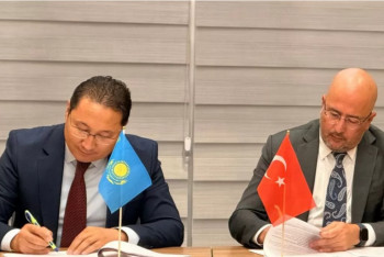 Фотография к новости: Қазақстан мен Түркия еркін транзит пен цифрлық рұқсат жүйесі туралы келісімге келді