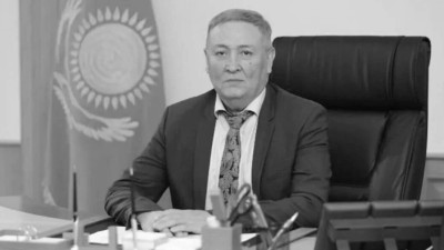 Атырау мұнай өңдеу зауытының бұрынғы басшысы Мұрат Досмұратов қайтыс болды