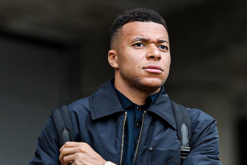 Фотография к новости: "Реал Мадрид" футболшыларын Алматы әуежайында қазақы қонақжайлықпен қарсы алды