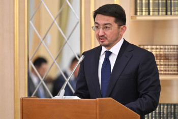 Фотография к новости: Мәдиевтің жаңа миссиясы: ЖИ Қазақстан экономикасын өзгерте ме?