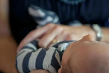 Фотография к новости: Баласы жылап, түн тыныштығын бұзғаны үшін азаматтарға айыппұл тағайындалуы мүмкін бе?