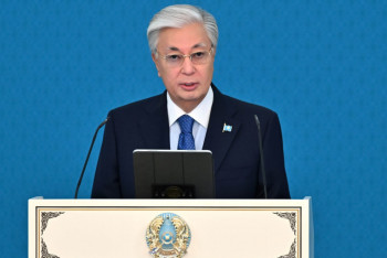 Фотография к новости: Тоқаев: ЖИ – цифрлық экономиканың негізгі қозғаушы күші