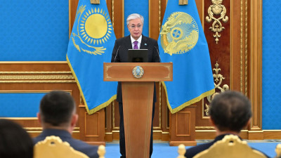 Президент алдағы Ұстаздар күнімен құттықтады