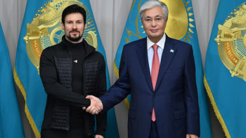 Фотография к новости: Мемлекет басшысы Telegram-ның негізін қалаушы Павел Дуровты қабылдады