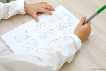 Фотография к новости: Қазақстандық оқушылар күзгі демалыста қанша күн демалады?