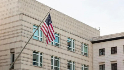 АҚШ-тың Қазақстандағы елшілігі жұмысын уақытша шектейтін болды