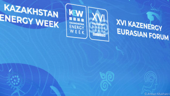 Фотография к новости: Мұнайшыларға деректерді талдаушылар мен смарт-желі операторлары қажет