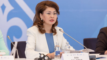 Фотография к новости: Аида Балаева: Ескерткіш орнату – ықылас емес, ең алдымен жауапкершілік