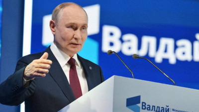 Украинаға "Томагавк" зымырандарын жеткізу Ресей мен АҚШ қатынастарын бұзуы мүмкін – Путин