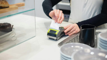 Фотография к новости: Қазақстандағы әрбір үшінші кәсіпкер фискалды чек бермеген – Қаржы министрлігі