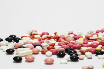 Фотография к новости: Ақтау тұрғындары маңызды дәрілік препараттың тапшылығына шағымдануда