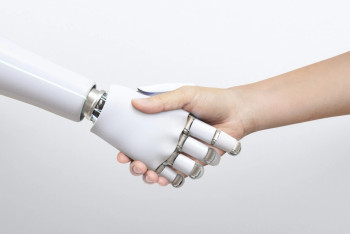 Фотография к новости: Аида Балаева: Цифрландыру мен жасанды интеллект азаматтық қоғамның дамуына ықпал етуі тиіс