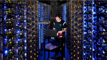 Фотография к новости: Қытайда әлемдегі алғашқы суасты деректер орталығы ашылды