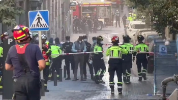 Фотография к новости: Мадридте алты қабатты ғимарат құлады: 3 адам зардап шекті, 4 адам із-түзсіз жоғалды