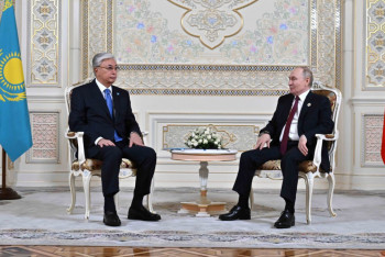 Фотография к новости: Тоқаев Ресейге сапар алдында Путинмен келіссөз өткізді