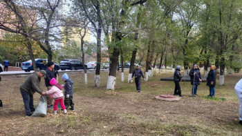 Фотография к новости: Qazcontent ұжымы жалпы қалалық сенбілікке қатысты