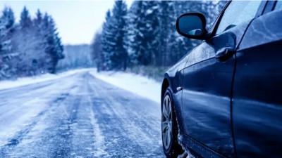 "Тұман, қатты жел, көктайғақ". Еліміздің 15 өңірінде дауылды ескерту жарияланды