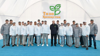 Фотография к новости: Тоқаев белсенді жастармен әңгімелесіп, алғыс айтты