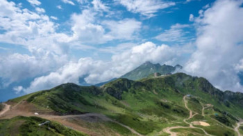 Фотография к новости: Шымбұлақта Қытайдан келген турист жарақат алды