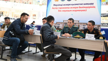 Фотография к новости: Ақтауда әскери қызметке ниеттілерге бос орындар жәрмеңкесі өтті