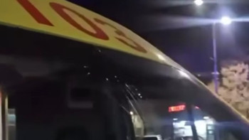 Фотография к новости: Астанада ер адам жедел жәрдем көлігінің әйнегін сындырды