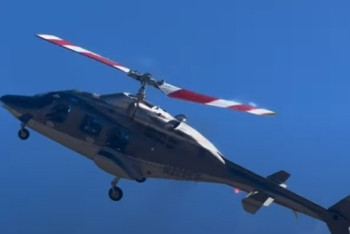 Адамдар жүрген көшеге тікұшақ құлап, 5 адам зардап шекті