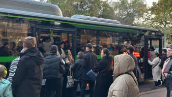 Фотография к новости: Алматының күзгі сынағы: Көлік кептелісі мен автобус тапшылығы қалай шешіледі