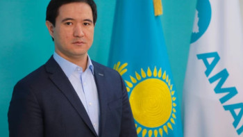 Фотография к новости: Президенттік жастар кадр резервінің мүшесіне Мәжіліс депутатының бос мандаты берілді