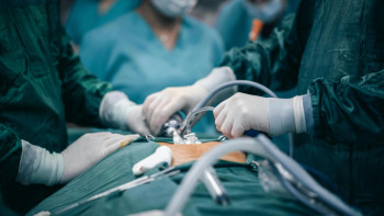 Фотография к новости: Шымкентте ер адам 30-ға жуық қаламды жұтып қойған