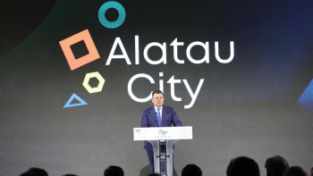 Фотография к новости: Оңтүстік Кореяда өткен роуд-шоуда Alatau City жобасы таныстырылды