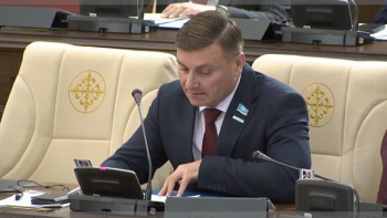 Фотография к новости: Әкімшілік қадағалауды шексіз ұзарту сыбайлас жемқорлыққа жол ашпай ма? – депутат