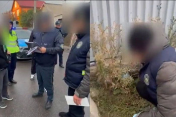 Фотография к новости: Қарағандыда есірткі таратқан шетелдіктер ұсталды