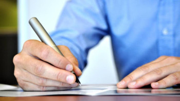 Фотография к новости: Атырауда адам құқықтары жөніндегі уәкілге шағымданатындар саны артқан